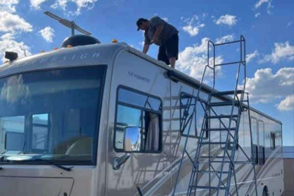 rv roof repair