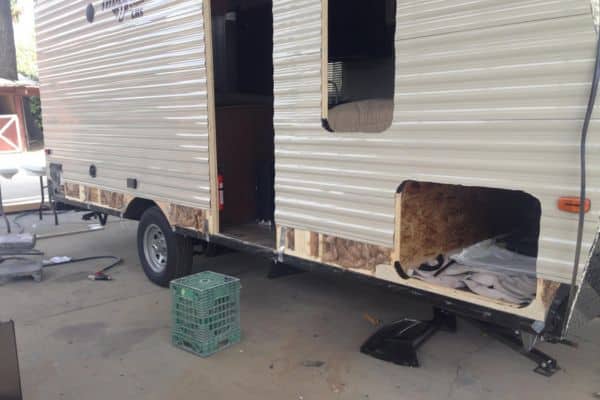 travel trailer repair