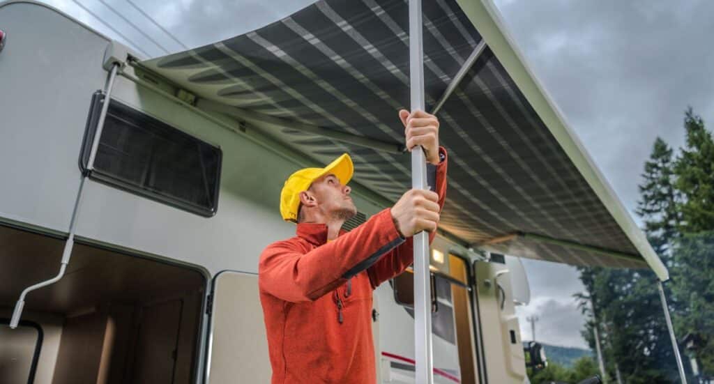 Pros and Cons of Manual RV Awnings