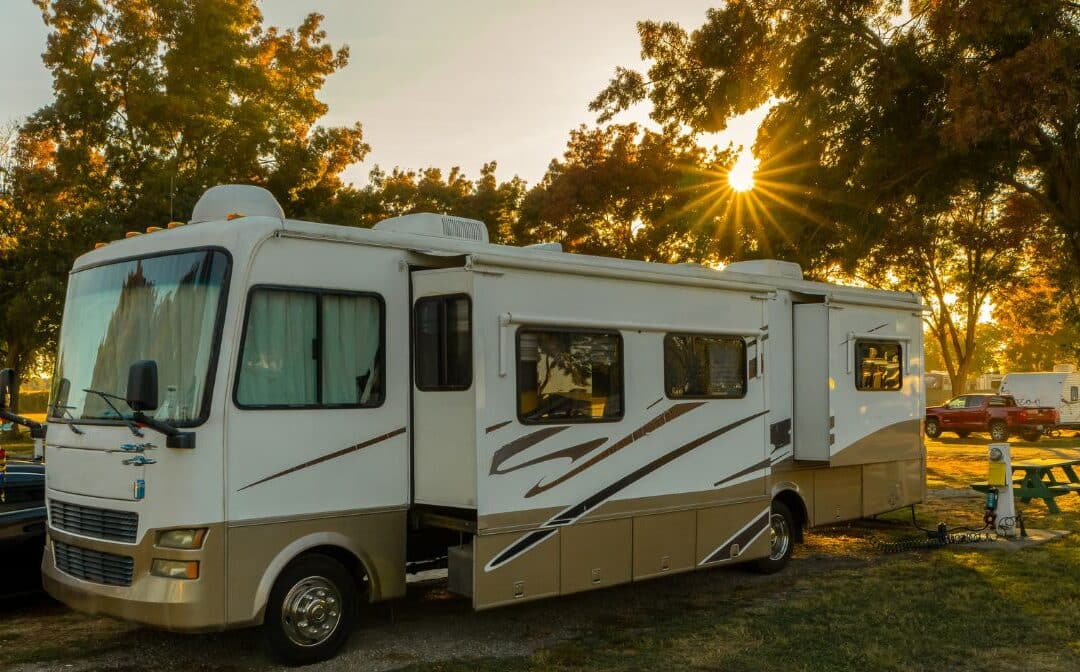 Hydraulic, Electric, or Manual: Which RV Slide-Out System Is Right for You?