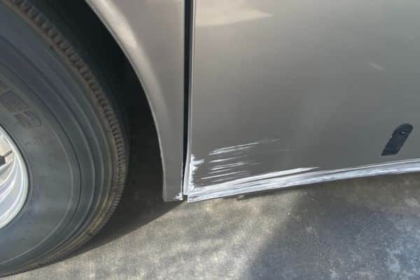 RV COLLISION BODY REPAIR SERVICES
