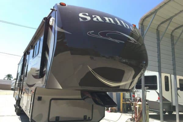 FROM SUN-STRESSED TO STUNNING RV PAINT