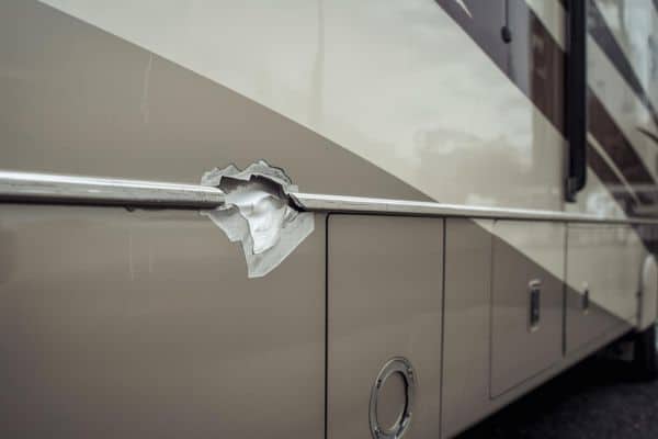 THE TRUTH ABOUT FIBERGLASS DAMAGE IT ONLY GETS WORSE WITHOUT PROPER REPAIR